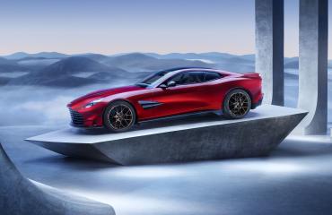 Aston Martin Vanquish Unveiled with a Stunning World Premiere in